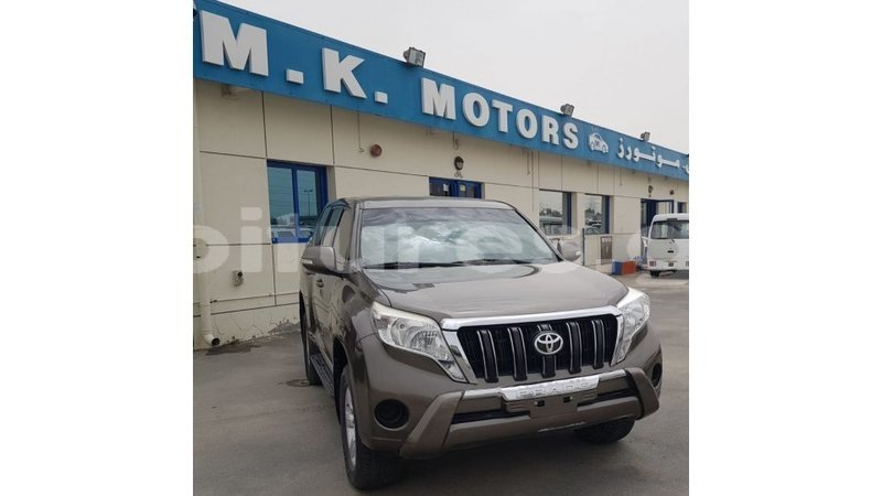 Big with watermark toyota prado estuaire import dubai 6259