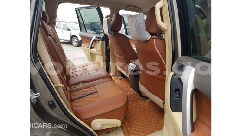 Big with watermark toyota prado estuaire import dubai 6259