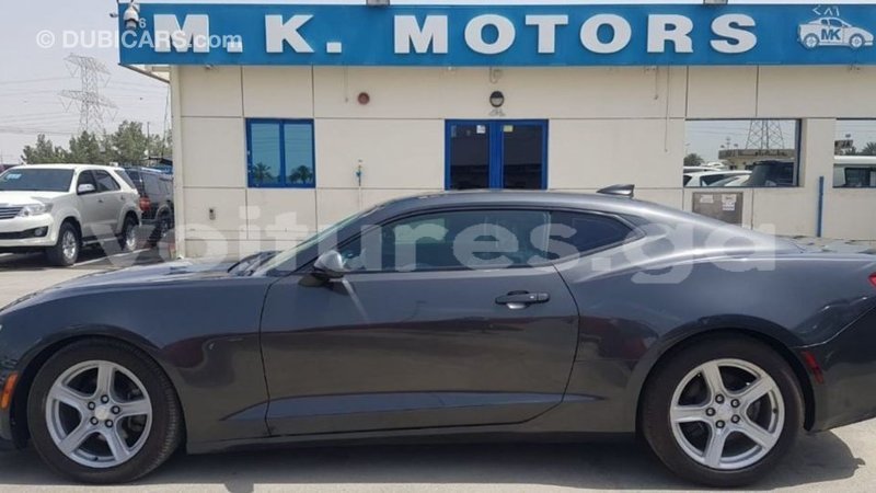 Big with watermark chevrolet camaro estuaire import dubai 6261