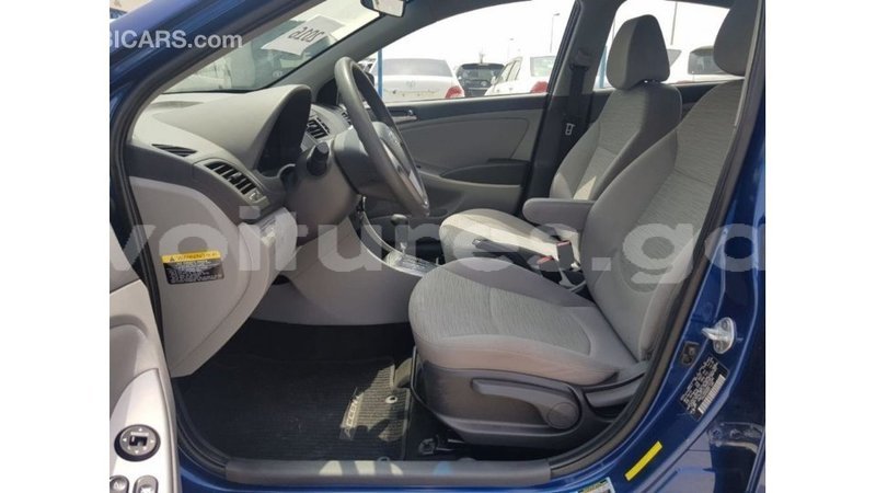 Big with watermark hyundai accent estuaire import dubai 6262