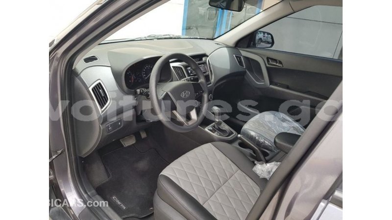 Big with watermark hyundai creta estuaire import dubai 6265