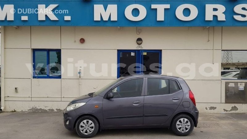 Big with watermark hyundai i10 estuaire import dubai 6268