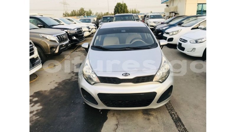 Big with watermark kia rio estuaire import dubai 6270