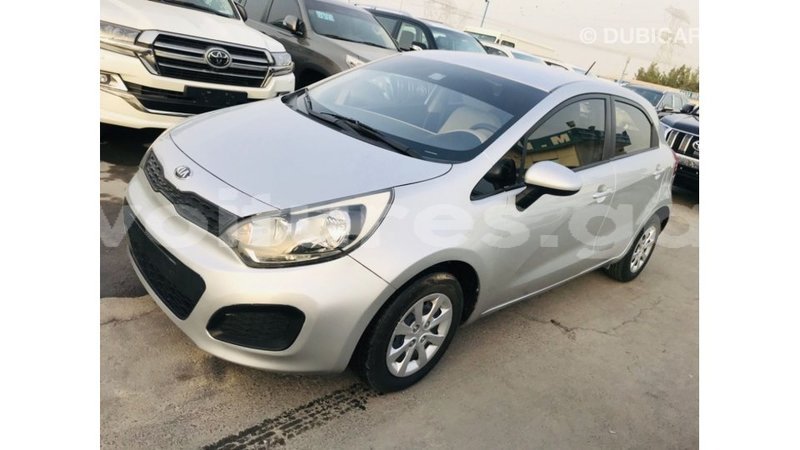 Big with watermark kia rio estuaire import dubai 6270