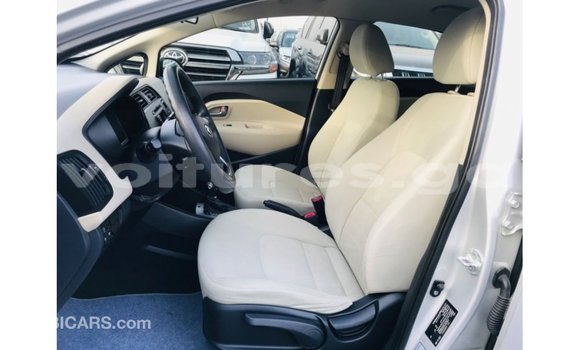 Acheter Import Voiture Kia Rio Autre à Import - Dubai, Estuaire Acheter Import Voiture Kia Rio Autre à Import - Dubai, Estuaire