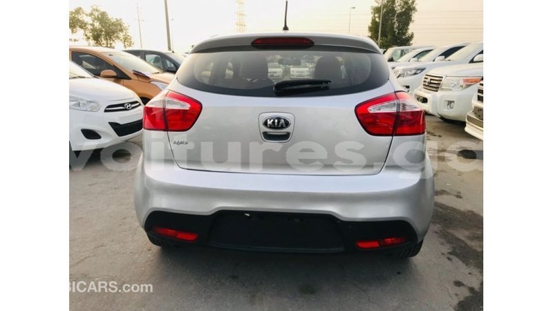 Big with watermark kia rio estuaire import dubai 6270