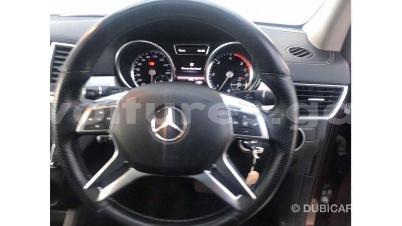 Big with watermark mercedes benz gle estuaire import dubai 6274