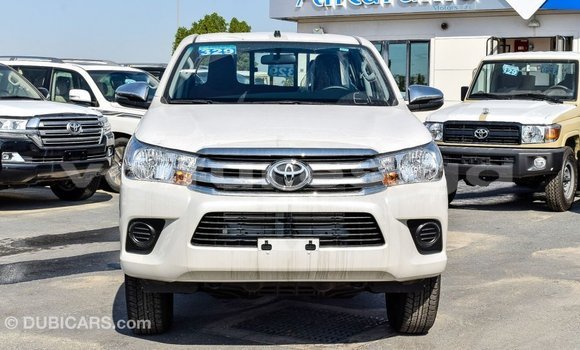 Acheter Import Voiture Toyota Hilux Blanc à Import - Dubai, Estuaire Acheter Import Voiture Toyota Hilux Blanc à Import - Dubai, Estuaire