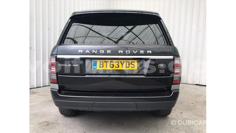 Big with watermark land rover range rover estuaire import dubai 6284