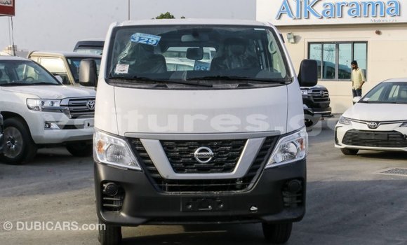 Acheter Import Voiture Nissan Urvan Blanc à Import - Dubai, Estuaire Acheter Import Voiture Nissan Urvan Blanc à Import - Dubai, Estuaire