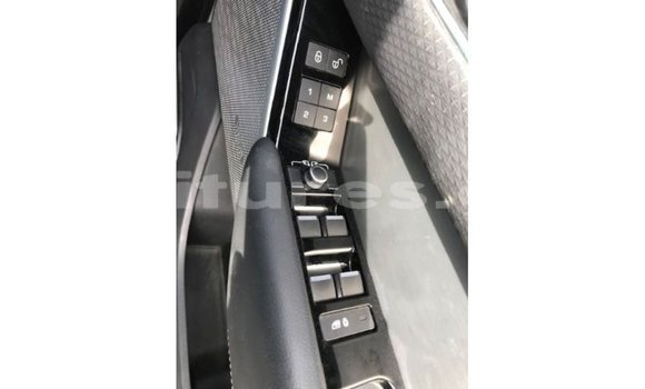 Sayi Imported Land Rover Range Rover White Mota in Import - Dubai a estuary Sayi Imported Land Rover Range Rover White Mota in Import - Dubai a estuary