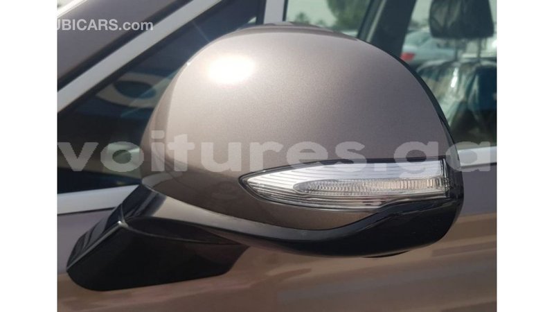 Big with watermark hyundai santa fe estuaire import dubai 6289