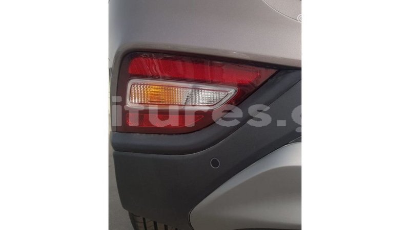 Big with watermark hyundai santa fe estuaire import dubai 6289