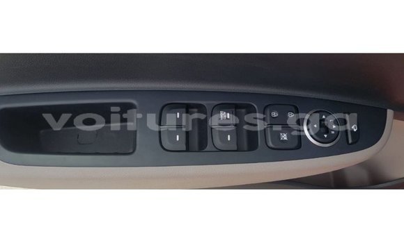 Acheter Import Voiture Hyundai i10 Rouge à Import - Dubai, Estuaire Acheter Import Voiture Hyundai i10 Rouge à Import - Dubai, Estuaire