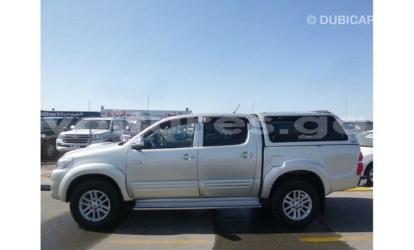 Sayi Imported Toyota Hilux Sauran Mota in Import - Dubai a estuary Sayi Imported Toyota Hilux Sauran Mota in Import - Dubai a estuary