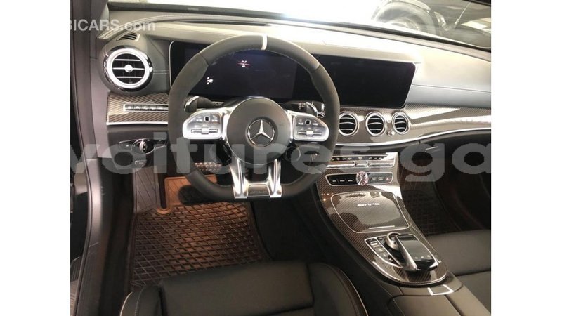 Big with watermark mercedes benz 190 estuaire import dubai 6326