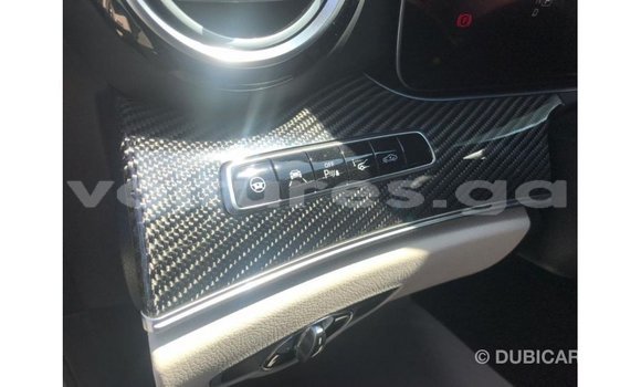 Acheter Import Voiture Mercedes-Benz 190 Autre à Import - Dubai, Estuaire Acheter Import Voiture Mercedes-Benz 190 Autre à Import - Dubai, Estuaire