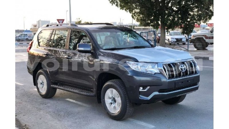 Big with watermark toyota prado estuary import dubai 6330