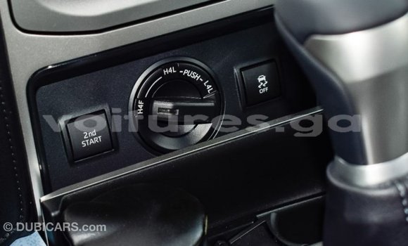 Acheter Import Voiture Toyota Prado Noir à Import - Dubai, Estuaire Acheter Import Voiture Toyota Prado Noir à Import - Dubai, Estuaire