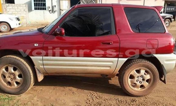 Sayi Imported Toyota RAV4 Red Mota in Port Gentil a Ogooué-Maritime Sayi Imported Toyota RAV4 Red Mota in Port Gentil a Ogooué-Maritime