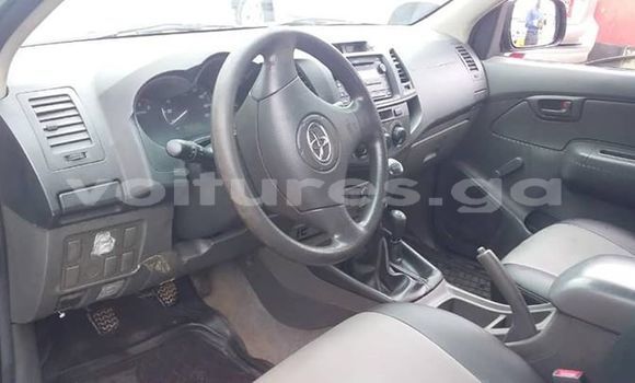 Acheter Import Voiture Toyota Fortuner Gris à Libreville, Estuaire Acheter Import Voiture Toyota Fortuner Gris à Libreville, Estuaire
