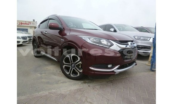 Acheter Import Voiture Honda Vezel Rouge à Import - Dubai, Estuaire