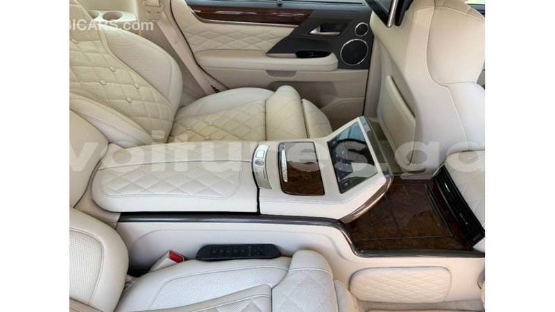 Big with watermark lexus lx estuary import dubai 6385