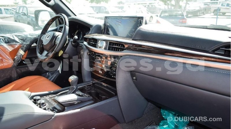 Big with watermark lexus lx estuary import dubai 6388