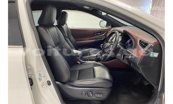 Buy Import Toyota Harrier White Car in Import - Dubai in Estuary Buy Import Toyota Harrier White Car in Import - Dubai in Estuary