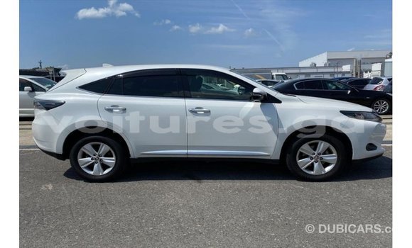 Buy Import Toyota Harrier White Car in Import - Dubai in Estuary Buy Import Toyota Harrier White Car in Import - Dubai in Estuary