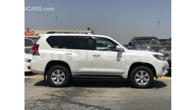 Big with watermark toyota prado estuary import dubai 6399