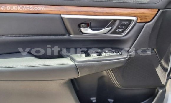 Acheter Import Moto Honda C Autre à Import - Dubai, Estuaire Acheter Import Moto Honda C Autre à Import - Dubai, Estuaire