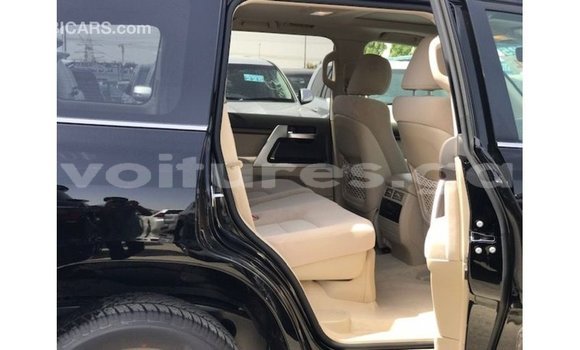 Sayi Imported Toyota Land Cruiser Black Mota in Import - Dubai a estuary Sayi Imported Toyota Land Cruiser Black Mota in Import - Dubai a estuary