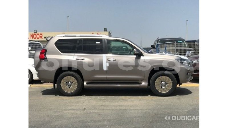 Big with watermark toyota prado estuary import dubai 6410