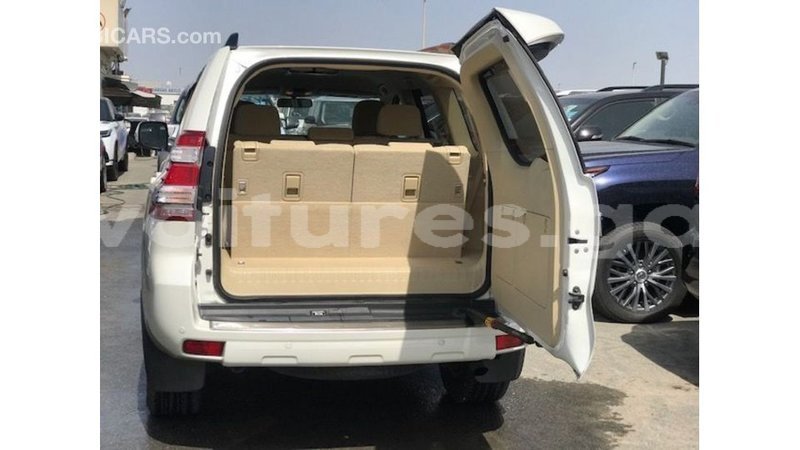Big with watermark toyota prado estuary import dubai 6414