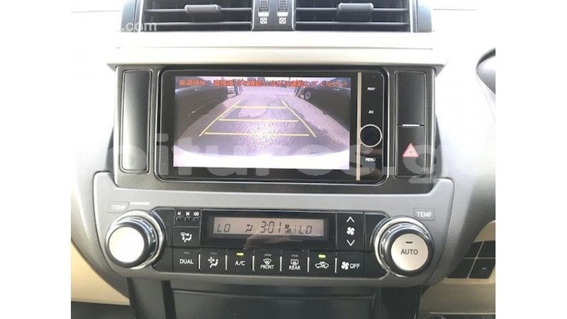 Big with watermark toyota prado estuary import dubai 6414