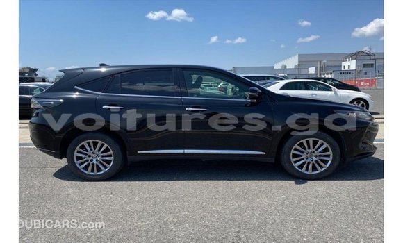 Sayi Imported Toyota Harrier Black Mota in Import - Dubai a estuary Sayi Imported Toyota Harrier Black Mota in Import - Dubai a estuary