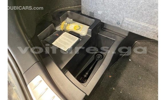 Sayi Imported Toyota Harrier Black Mota in Import - Dubai a estuary Sayi Imported Toyota Harrier Black Mota in Import - Dubai a estuary