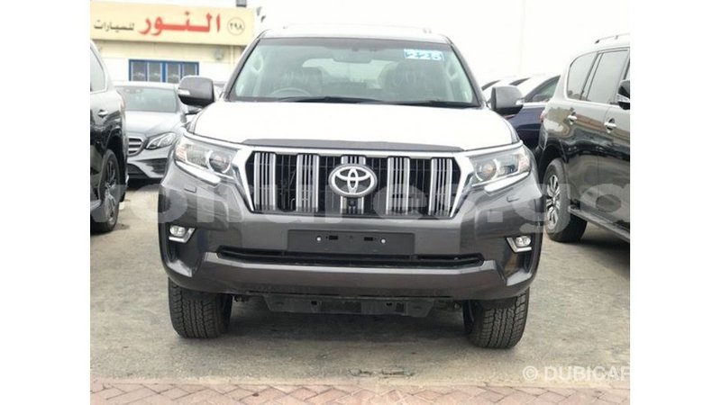 Big with watermark toyota prado estuary import dubai 6418