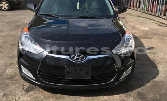 Sayi Na hannu Hyundai Veloster Black Mota in Libreville a estuary Sayi Na hannu Hyundai Veloster Black Mota in Libreville a estuary