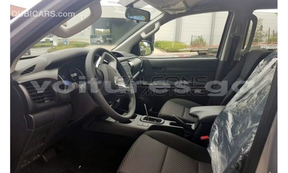 Buy Import Toyota Hilux Brown Car in Import - Dubai in Estuary Buy Import Toyota Hilux Brown Car in Import - Dubai in Estuary