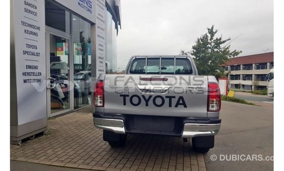 Buy Import Toyota Hilux Brown Car in Import - Dubai in Estuary Buy Import Toyota Hilux Brown Car in Import - Dubai in Estuary