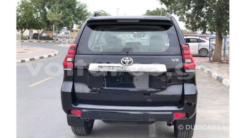 Big with watermark toyota prado estuary import dubai 6421