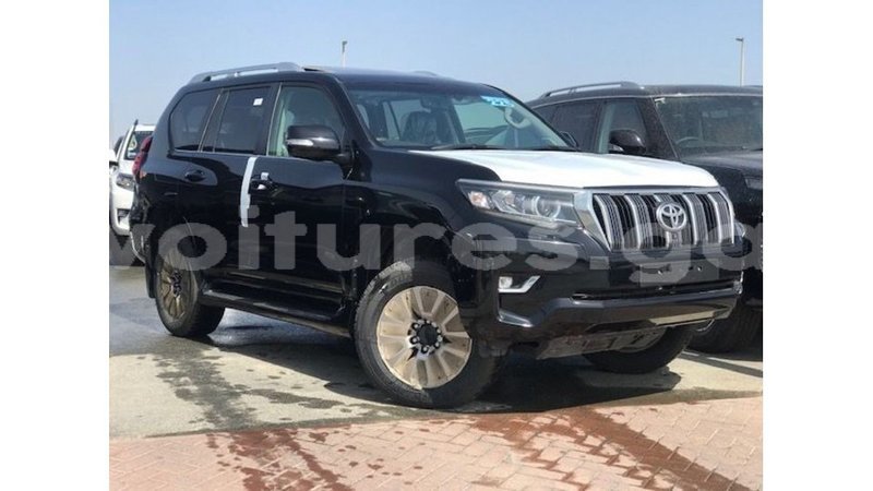 Big with watermark toyota prado estuary import dubai 6426