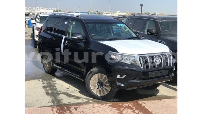 Big with watermark toyota prado estuary import dubai 6426