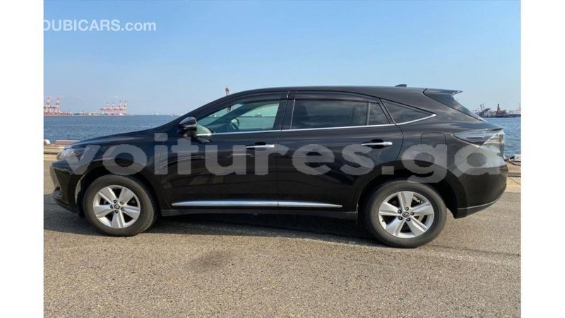 Big with watermark toyota harrier estuary import dubai 6427