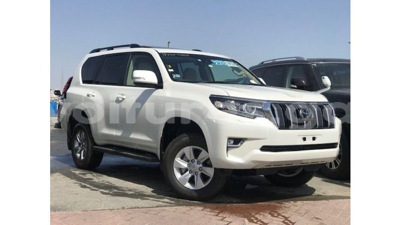 Big with watermark toyota prado estuary import dubai 6430