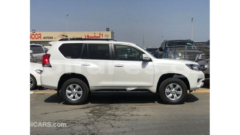 Big with watermark toyota prado estuary import dubai 6430