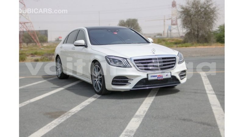 Big with watermark mercedes benz 190 estuary import dubai 6431