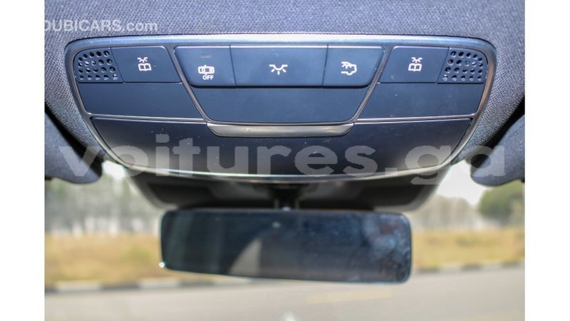 Big with watermark mercedes benz 190 estuary import dubai 6431